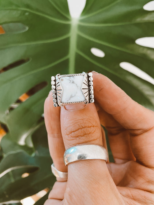 Lizard Ring - Howlite Sterling Silver 925